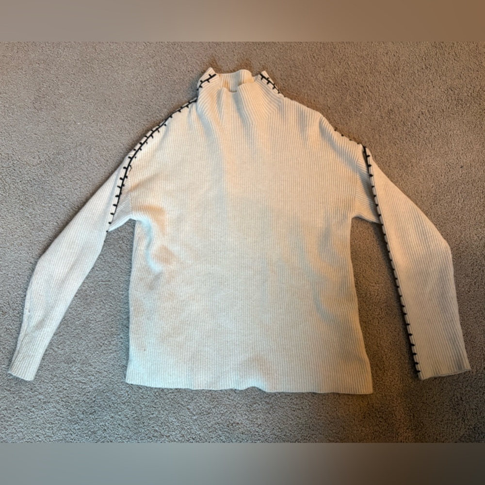 T Tahari Cream Turtleneck Sweater with Black Accents